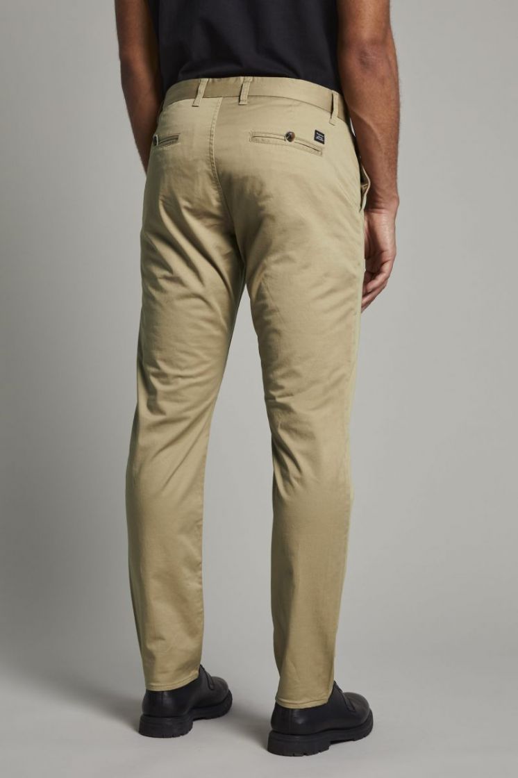 30200602 DESERT KHAKI
