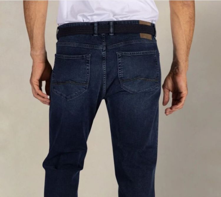  395